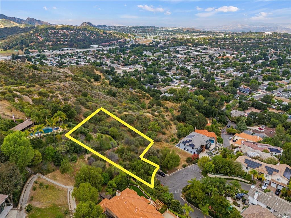 24879 Bella Vista Dr, Newhall